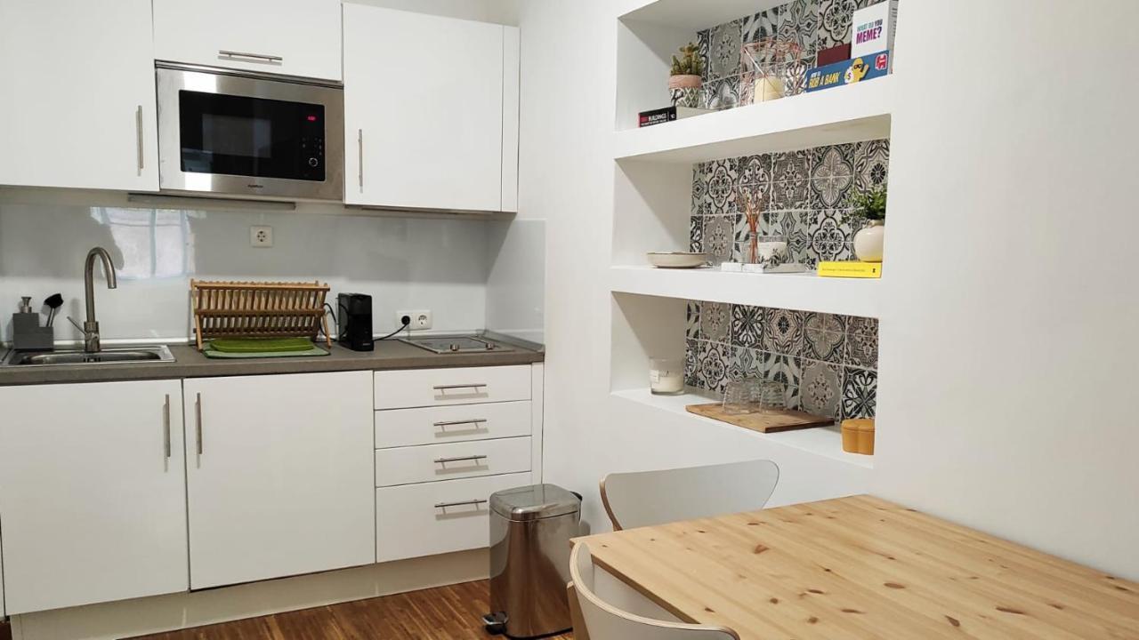 Almirante24 - Apartment With Garden - Ajuda Palace & Royal Treasure Museum Lisbon Exterior photo